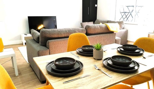 AO Home Lettings - No. 2 Kingshead Apartments