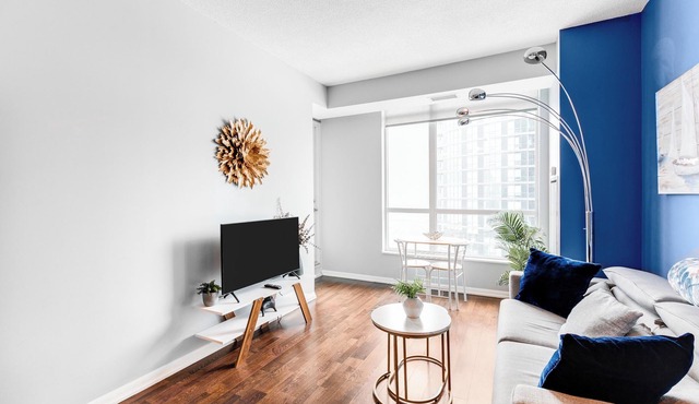 AOC Suites - Luxury Condo - City View