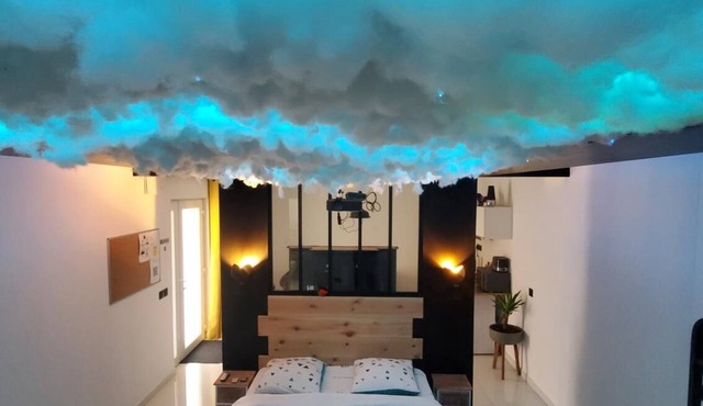 AOG PRESTIGE LovelyRoom SPA, SAUNA, CINEMA