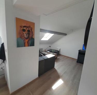 Apaartement près du Stade du Hainaut