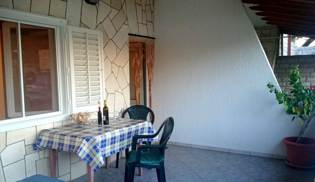 Apartments Ivka (53971-A4) - Zaklopatica - island Lastovo