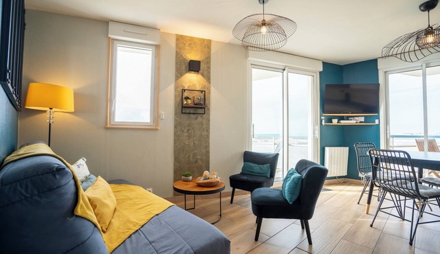 Apartments "LES PIEDS DANS L'EAU'