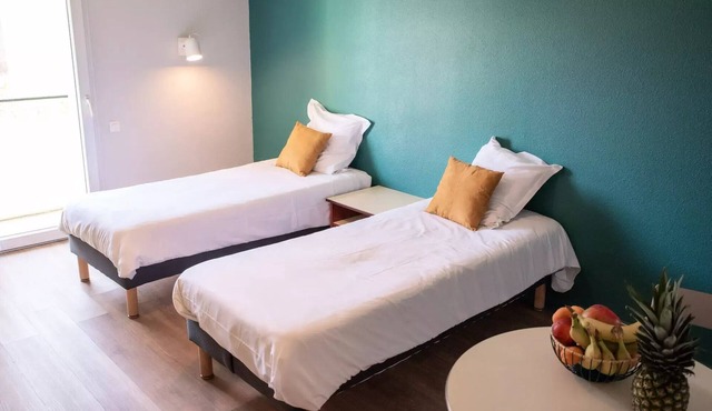 Apart'Hotel Brest - Studio 2 People Twin Balcony