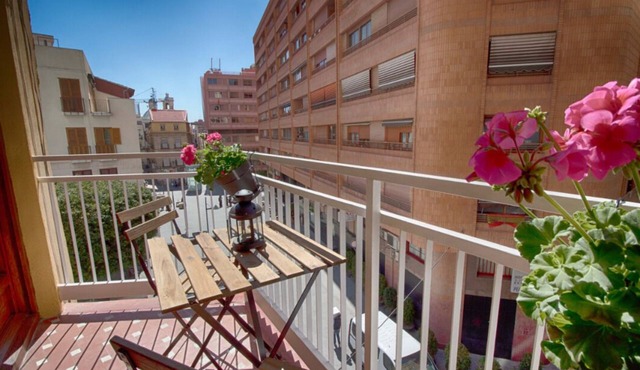 Apart. RIVERA II, location in Old town and only 10 minutes the beach.