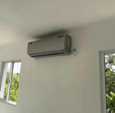 Aparta Estudio Disponible