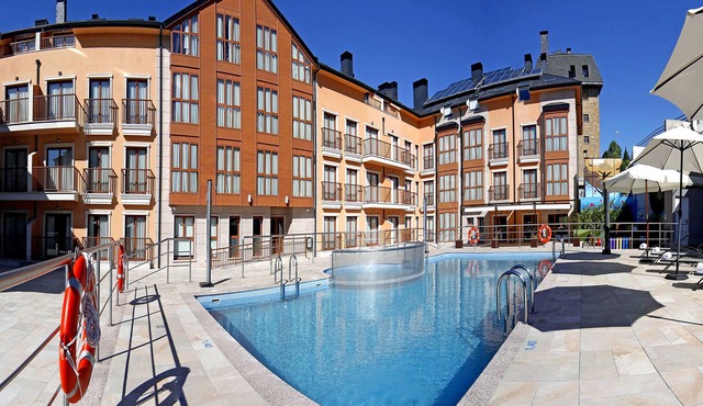 Apartahotel & Spa Jacetania