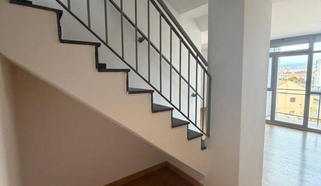 Apartament H&C