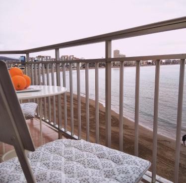 Apartamento 1ª linea playa Peñiscola