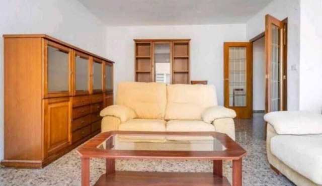Apartamento Almazora Ref.027