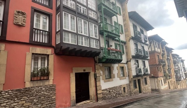 Apartamento cómodo, tranquilo y céntrico en pleno casco histórico de Hondarribia