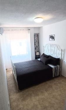 Apartamento con 3 dormitorios 3 minutos hasta la playa