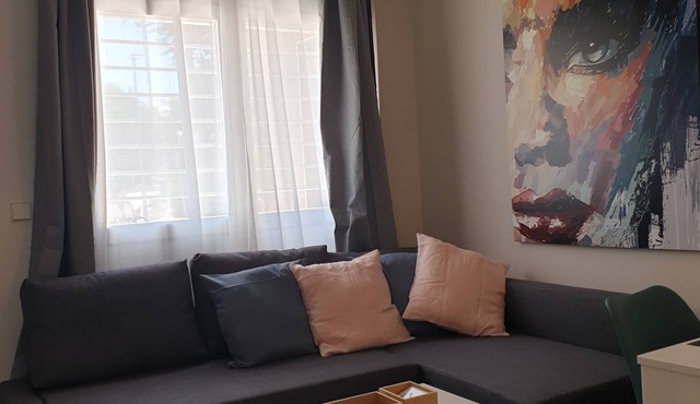 Apartamento con A/a cerca del Metropolitano