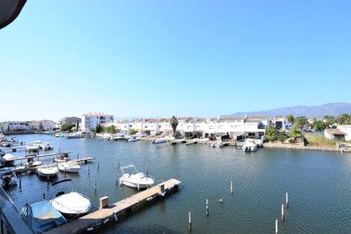 Apartamento con vistas canal ref 114