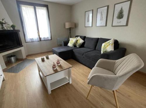 Apartamento Coqueto en El Pueyo, céntrico con WIFI