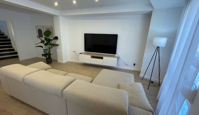 Apartamento dúplex de Lujo en el centro ciudad con terraza y vistas al castillo