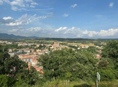 Apartamento de 3 habitaciones en GIRONELLA - ALBERGA