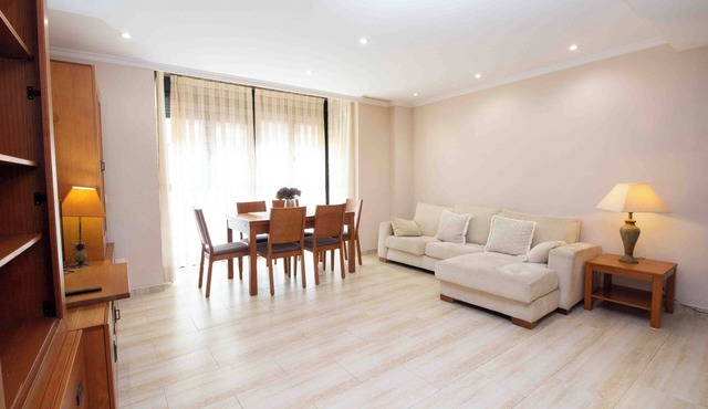 Apartamento Delfin 1 a 1 Minuto de la Playa con Plaza de Parking