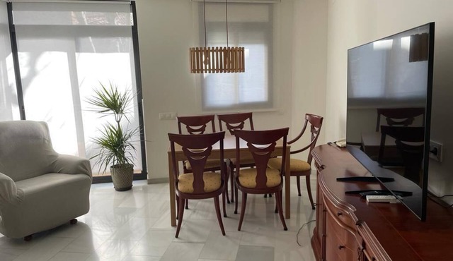 Apartamento en Zona Centrica Badalona i 400m Playa Ideal Familias o Grupo Amigos