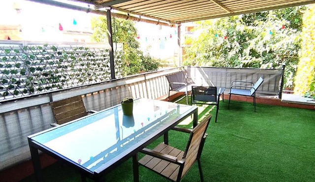 Apartamento entero con terraza en el centro de Rubí