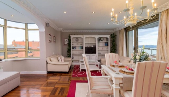 Apartamento Junto Playa Sardinero Con Parking