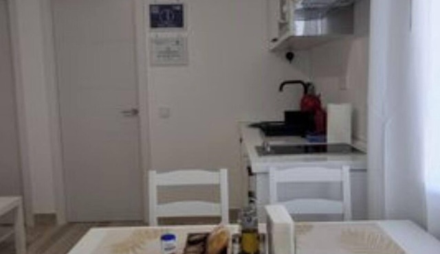 Apartamento LAS Vegas Style, Bien Comunicado
