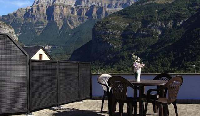 Apartamento Marbore for 4 people