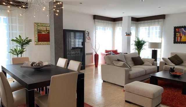 Apartamento Miramar . Amplitud y Comodidad