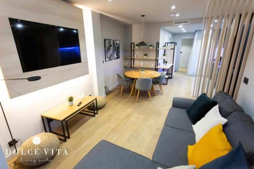 Apartamento Napoli , living suites en Vila real
