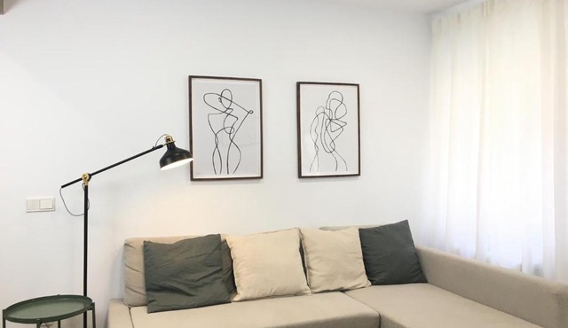 Apartamento nuevo y moderno Plaza del Oeste !!!
