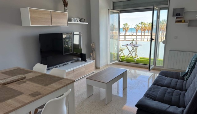Apartamento Primera Línea DE MAR