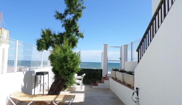 Apartamento primera linea de playa WIFI gratis