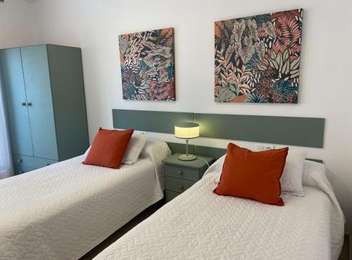 Apartamentos Alcañiz, Silvia