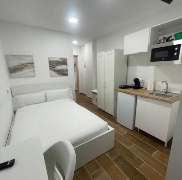 Apartamentos Alcorcón Central by gaiarooms