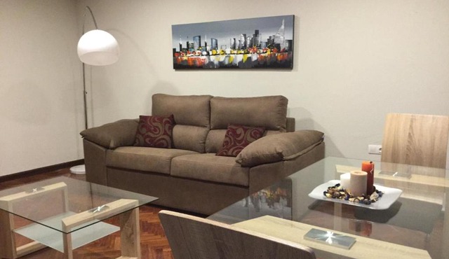 Apartamentos Azafranal-PARKING GRATIS-