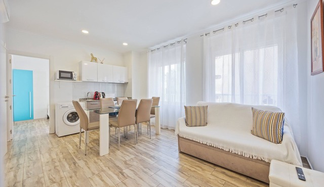 Apartamentos Chorrol