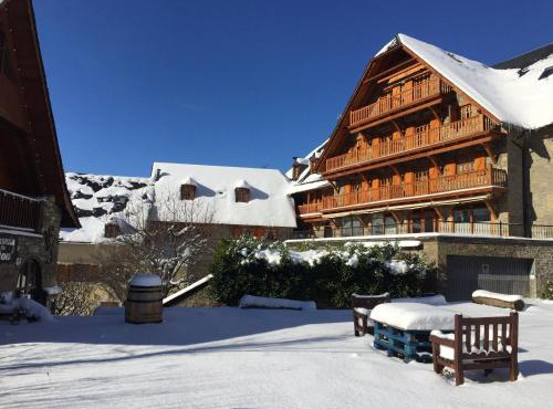 Apartamentos Deth Camin Reiau