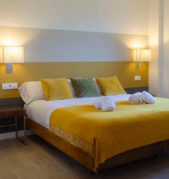 Apartamentos con encanto entre naturaleza, rutas y bodegas - Casa Albañil