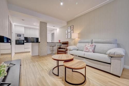 Apartamentos Ezkaba by Clabao