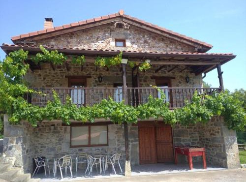 Apartamentos La Barcenilla