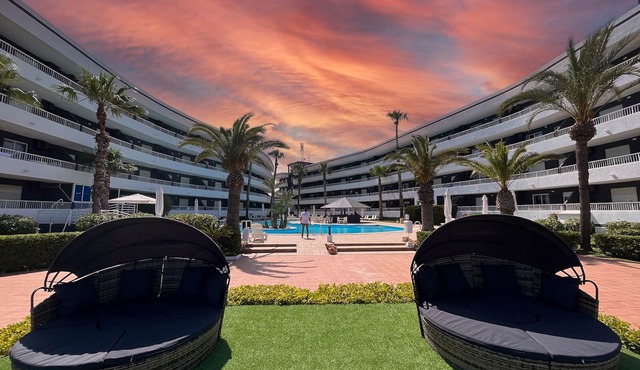 Apartamentos Palmera Beach