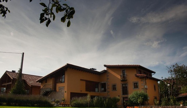 Apartamentos Rurales La Casa Vieja De Silió