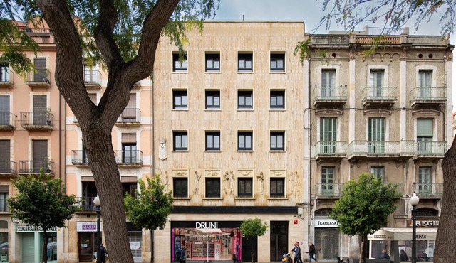 Apartaments Rambla 68