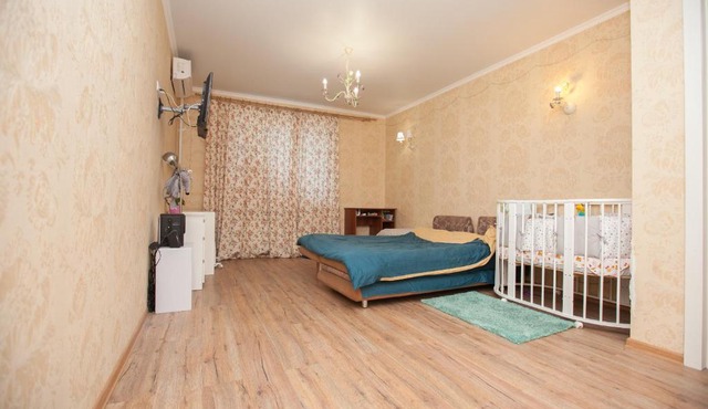 Апартаменты на Академика Лаврентьева