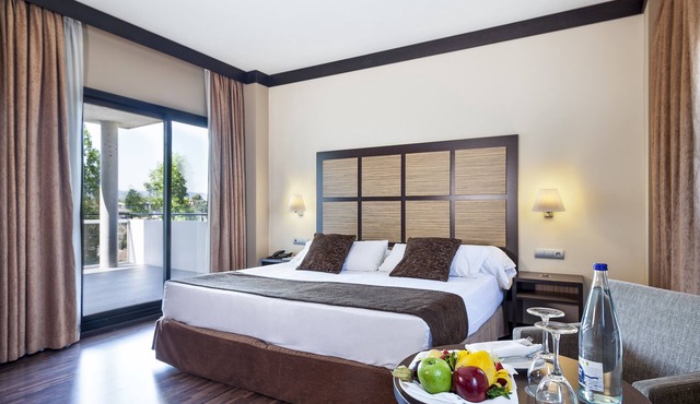 Aparthotel Attica21 Vallés