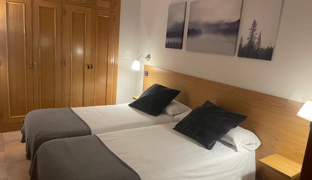 Aparthotel El Serch