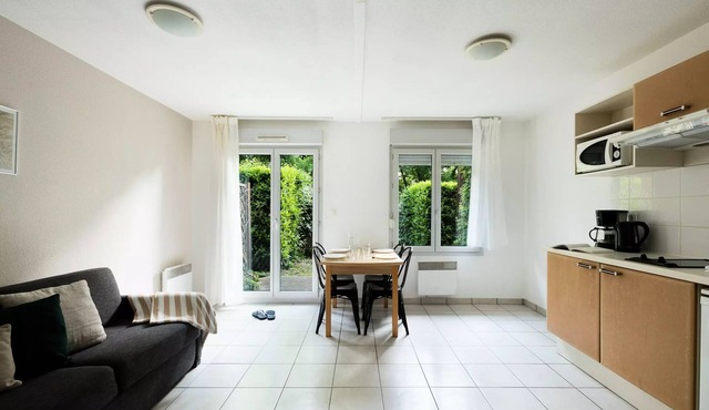 Aparthotel Garden & City Lyon - Lissieu 3* - 2 rooms 4 people