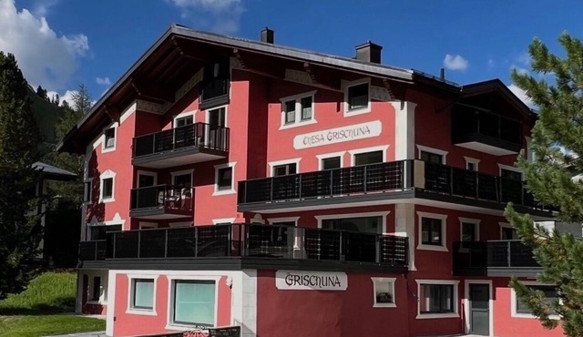 Aparthotel Grischuna
