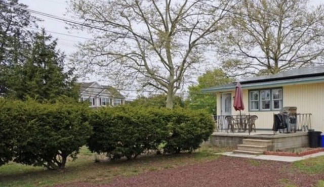 Aparthotel with Patio