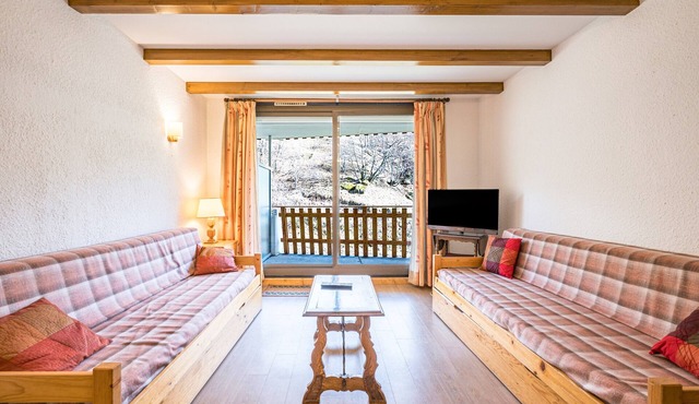 Apartment 'Lauziere Centre 6 Couchages' with Mountain View and Balcony