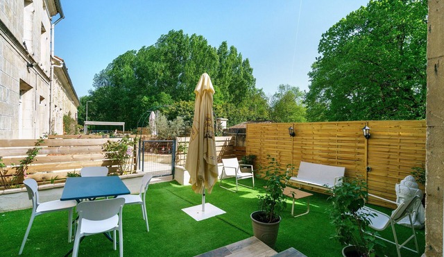 Apartment 'Costa Verde' with Private Garden, Wi-Fi and Air Conditioning